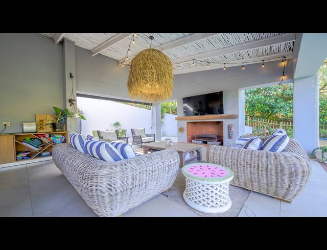 5 BEDROOM HOUSE TO LET IN SIMBITHI ECO ESTATE